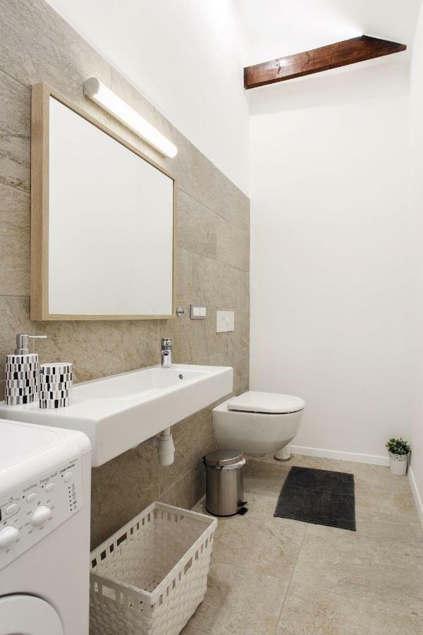 #Stayhere 3Bdr Modern & Stylish Apartment - Heart Of Old Town By Houseys Vilnius Luaran gambar